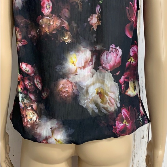 NWT willow & clay Elsie Floral Tie Front Top - Picture 9 of 12